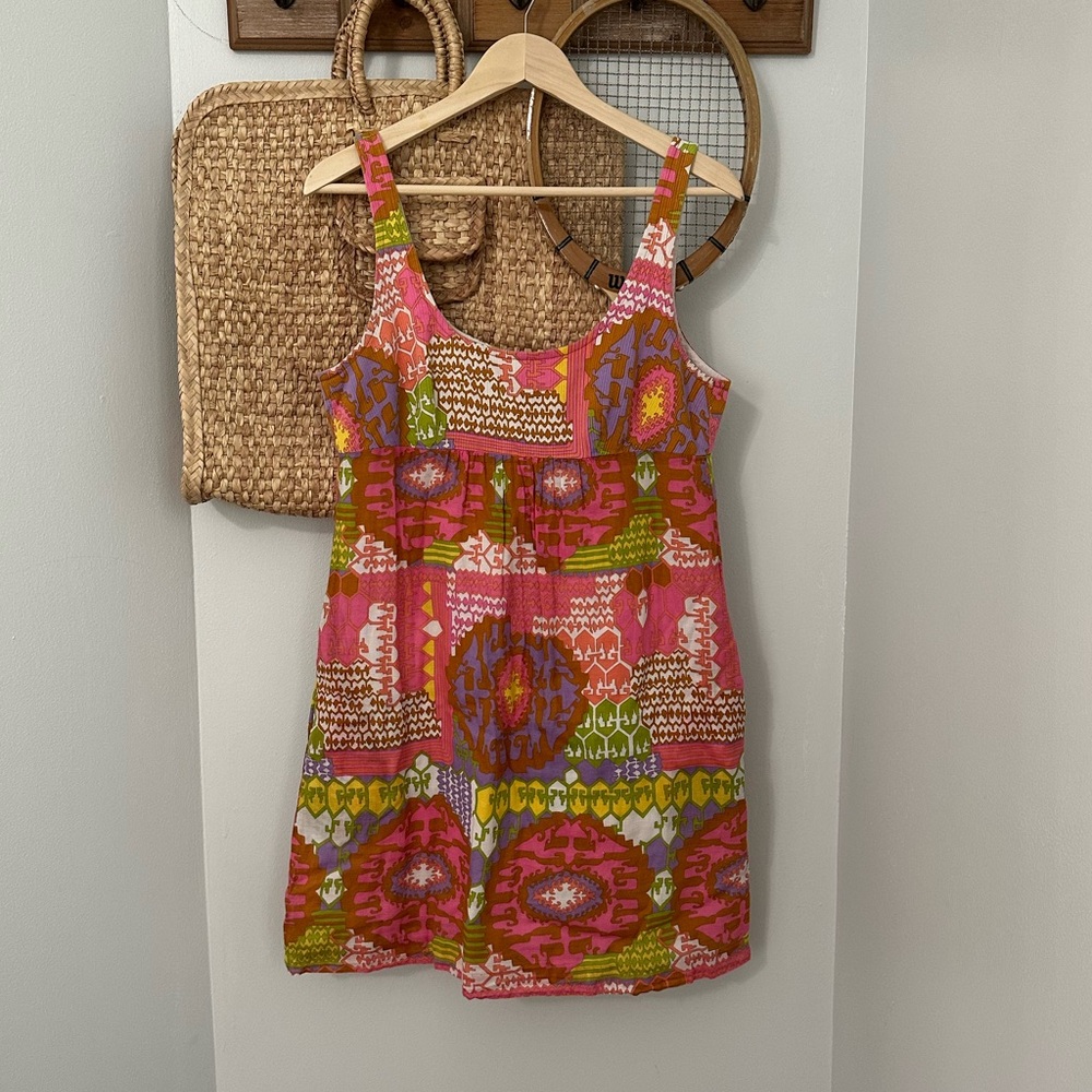 Trina Turk 100% cotton mini dress made in the
USA Colorful Sleeveless dress
